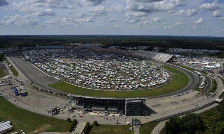 Roadtreking’s Motorsports and Music Weekend – Aug. 14-16, 2015